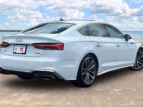 Used 2022 Audi A5 2.0T Premium Plus w/ Premium Plus AWD/4WD image 4