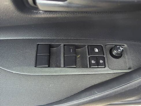Certified 2025 Toyota Corolla LE FWD image 11