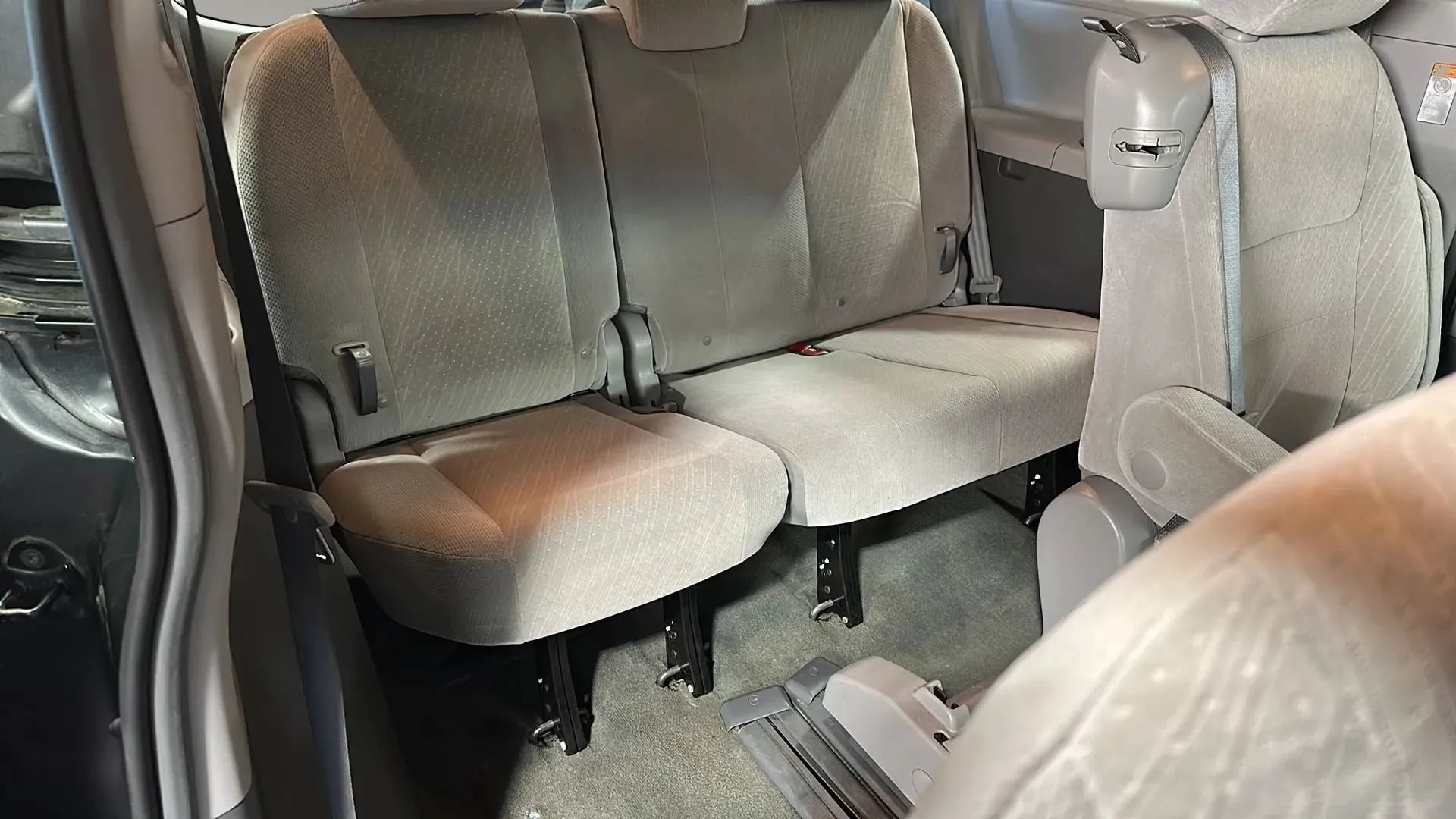 Used 2017 Toyota Sienna LE FWD image 18