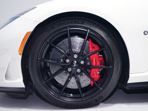 Used 2019 Ferrari 812 Superfast RWD image 8