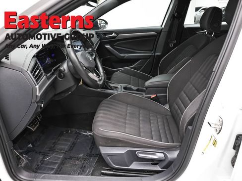 Used 2024 Volkswagen Jetta Sport FWD image 14
