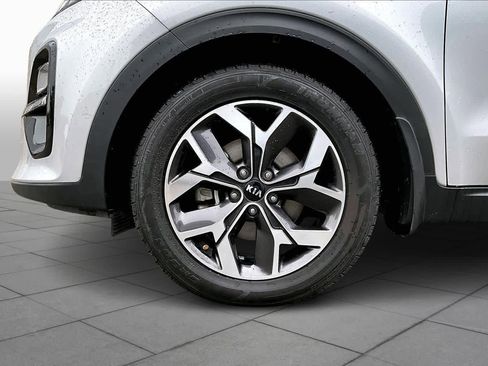 Used 2020 Kia Sportage EX image 20