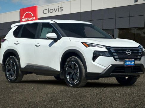 New 2026 Nissan Rogue SV image 10