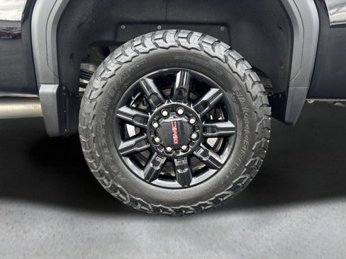 Used 2025 GMC Sierra 2500 AT4 w/ AT4 Premium Plus Package AWD/4WD image 33