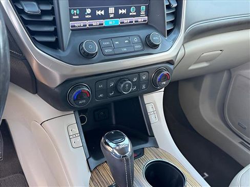 Used 2017 GMC Acadia Denali w/ Technology Package image 24