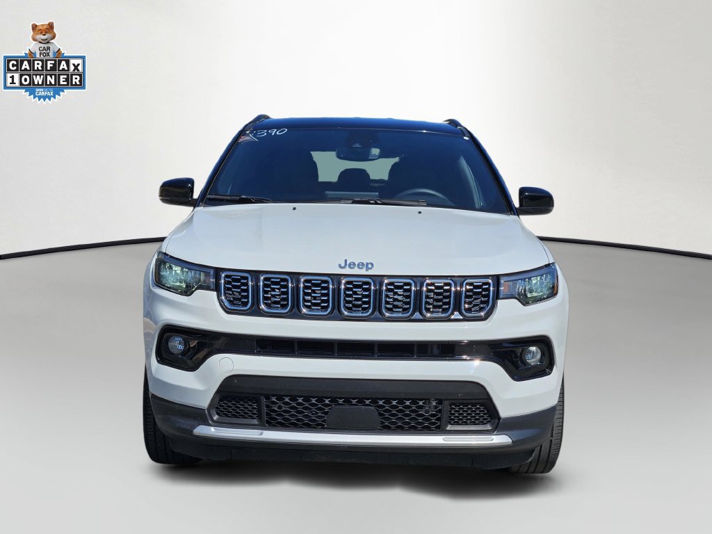 Used 2025 Jeep Compass Limited AWD/4WD image 2