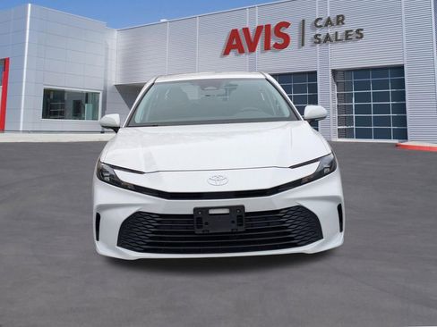 Used 2025 Toyota Camry LE FWD image 2
