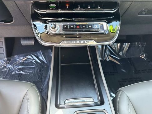 Used 2026 Lincoln Corsair Premiere AWD/4WD image 26