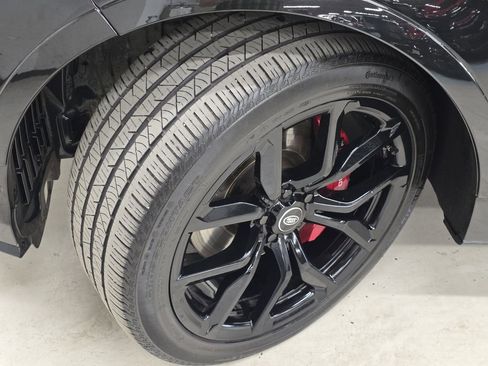 Used 2020 Land Rover Range Rover Sport SVR image 49