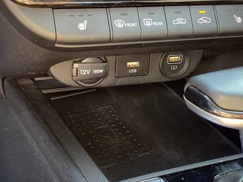 Used 2023 Hyundai Elantra Limited w/ Cargo Package FWD image 20