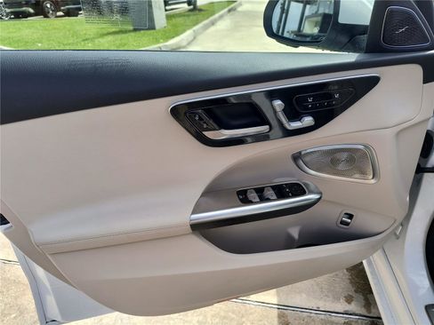 New 2025 Mercedes-Benz C 300 Sedan image 13