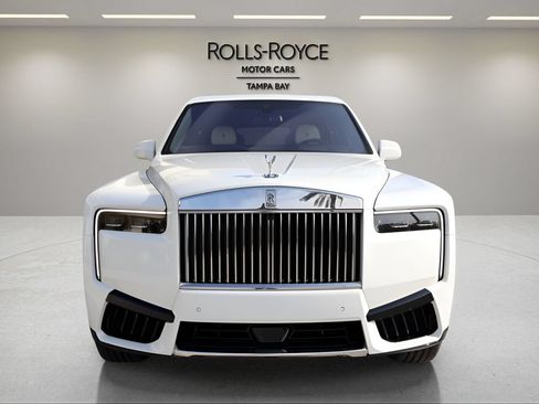 New 2026 Rolls-Royce Cullinan AWD/4WD image 9