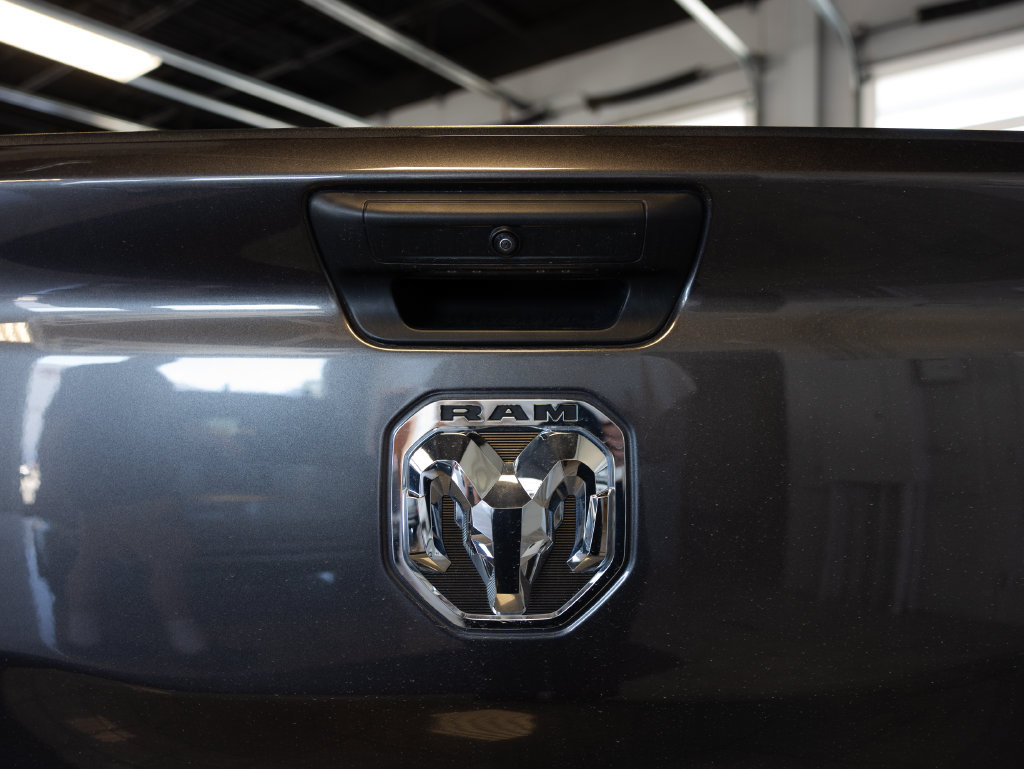 Used 2023 RAM 1500 Big Horn AWD/4WD image 6