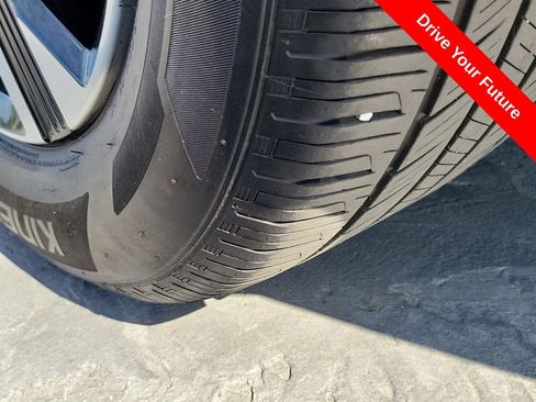 Used 2025 Nissan Sentra SV w/ All-Weather Package FWD image 26