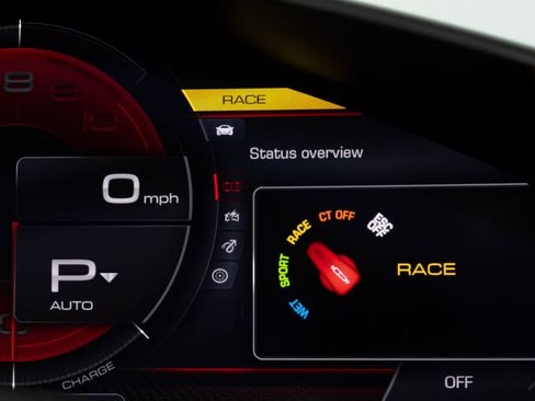 Used 2024 Ferrari 296 GTS RWD image 39