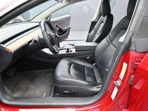 Used 2018 Tesla Model 3 Long Range RWD image 13