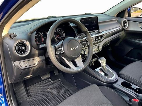 Certified 2024 Kia Forte LXS w/ LXS Technology Package image 13