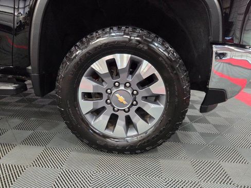 Used 2024 Chevrolet Silverado 2500 LTZ w/ LTZ Premium Package AWD/4WD image 84