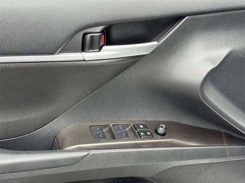 Used 2024 Toyota Camry LE image 17