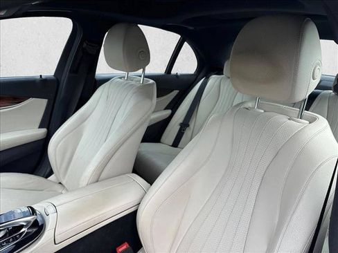 Used 2018 Mercedes-Benz E 300 image 16