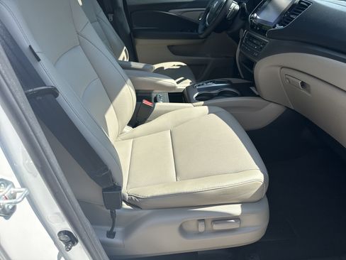 Used 2023 Honda Ridgeline RTL-E image 13