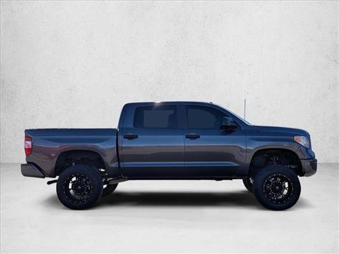 Used 2014 Toyota Tundra SR5 image 4