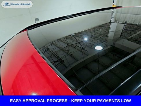 Used 2018 Land Rover Range Rover Velar R-Dynamic SE image 15