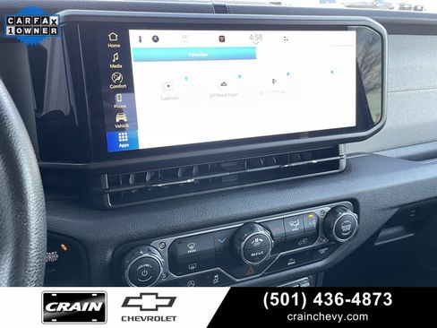 Used 2025 Jeep Gladiator Sport image 15