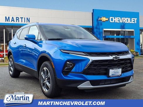 New 2026 Chevrolet Blazer LT image 1