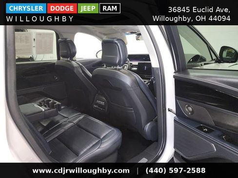 Used 2024 Lincoln Nautilus Reserve w/ Equipment Group 202A AWD/4WD image 35