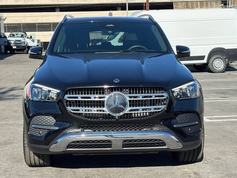 Used 2025 Mercedes-Benz GLE 450 4MATIC image 6