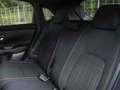 Certified 2024 Honda HR-V Sport image 18