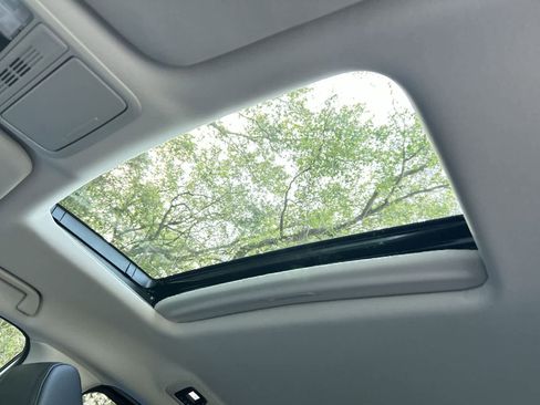 New 2026 Honda Odyssey EX-L image 17