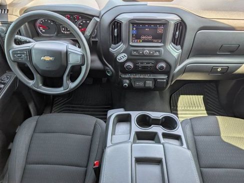 Used 2023 Chevrolet Silverado 1500 Custom AWD/4WD image 5