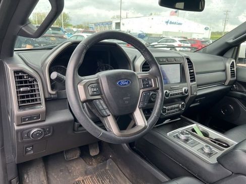 Used 2020 Ford Expedition XLT w/ Equipment Group 202A AWD/4WD image 7
