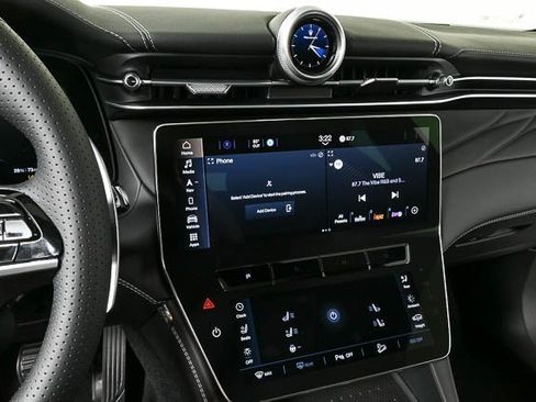 New 2025 Maserati Grecale Folgore image 13