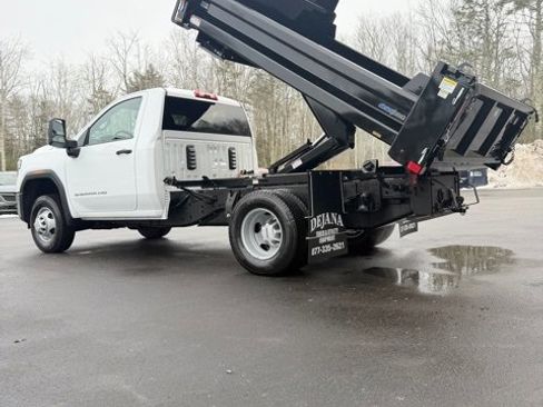 New 2026 GMC Sierra 3500 Pro w/ Convenience Package image 22