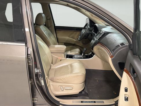 Used 2009 Hyundai Veracruz Limited w/ Navigation Pkg 4 AWD/4WD image 26