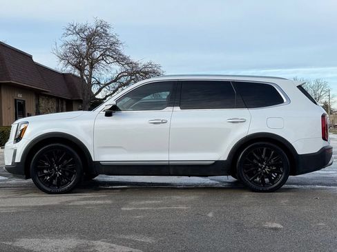 Used 2020 Kia Telluride SX w/ Towing Package AWD/4WD image 2