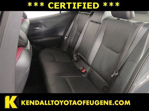 Used 2024 Toyota Prius Prime Premium image 17