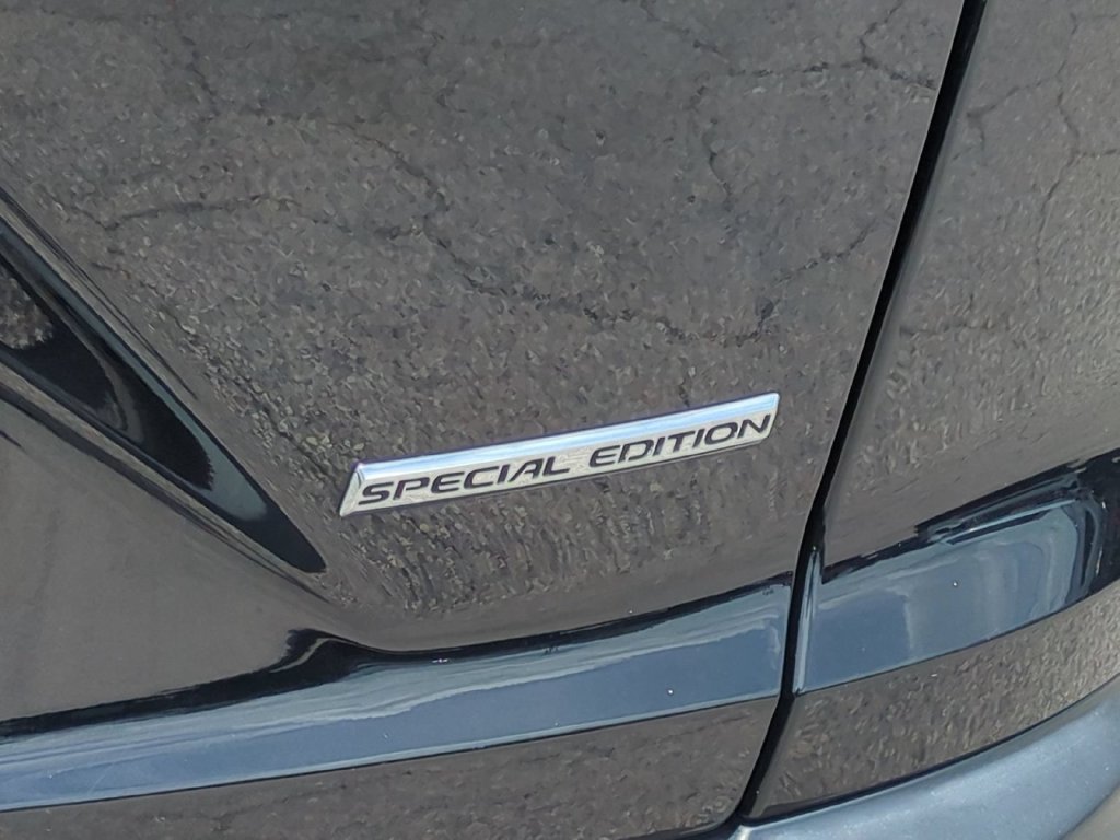 Used 2022 Honda CR-V Special Edition image 12