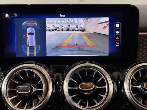 Certified 2024 Mercedes-Benz EQB 250+ image 33