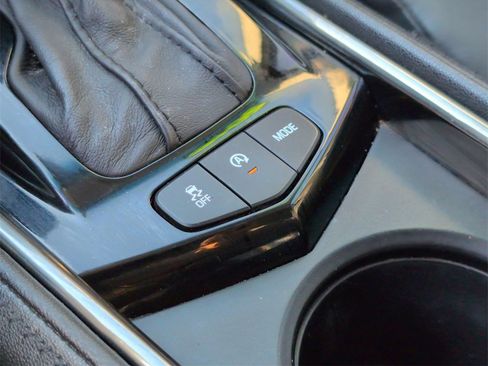 Used 2016 Cadillac ATS Luxury w/ Sun And Sound Package image 17