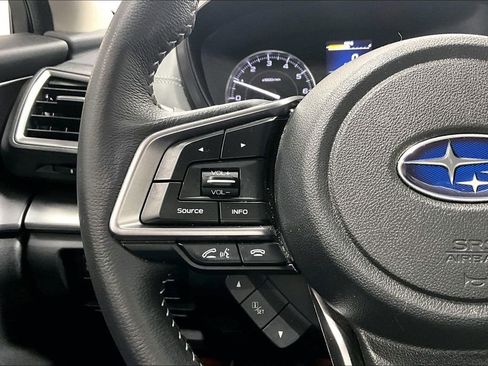 Used 2022 Subaru Impreza 2.0i Limited image 19