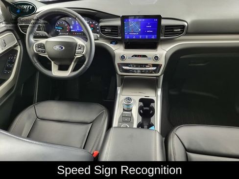 Used 2023 Ford Explorer XLT w/ Equipment Group 202A image 35