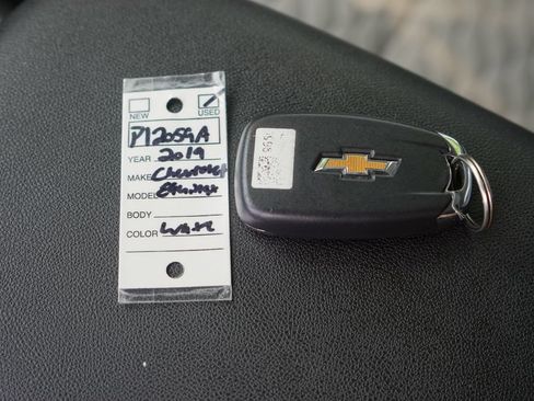 Used 2019 Chevrolet Equinox LT AWD/4WD image 33