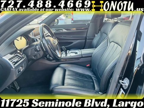 Used 2019 BMW 740i w/ M Sport Package RWD image 9