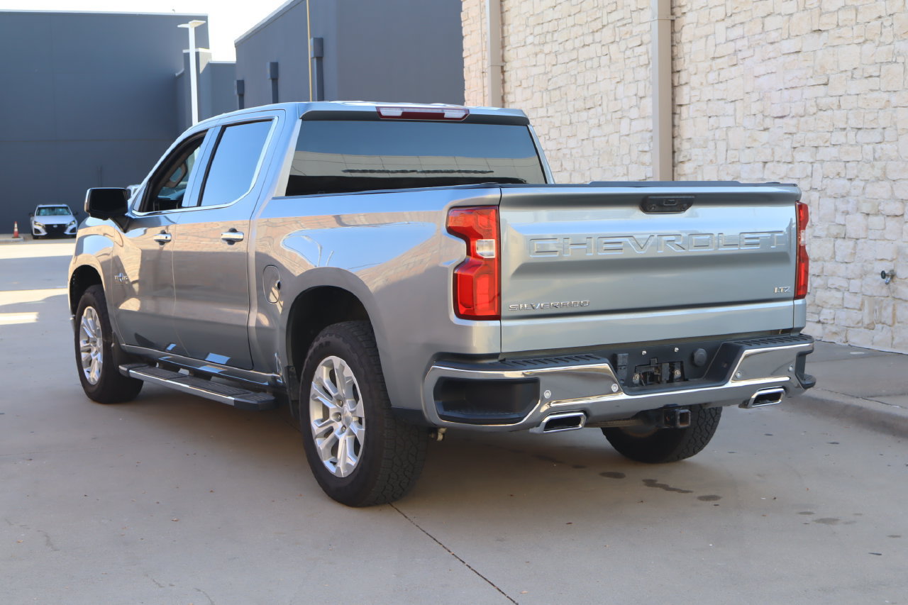Used 2023 Chevrolet Silverado 1500 LTZ AWD/4WD image 3