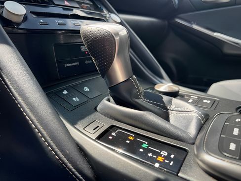 Used 2023 Lexus IS 350 F Sport AWD/4WD image 58