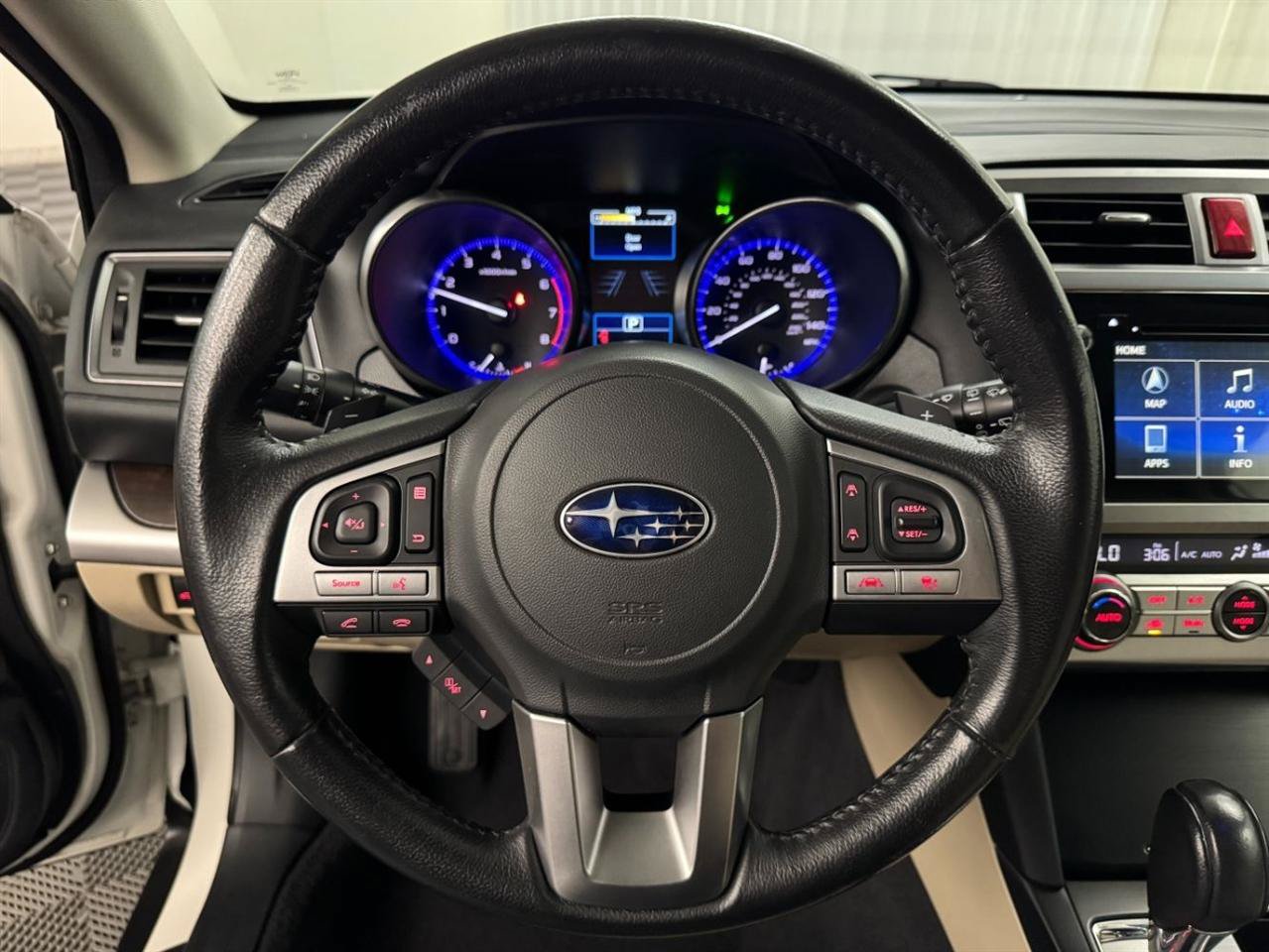 Used 2017 Subaru Outback 2.5i Limited AWD/4WD image 12